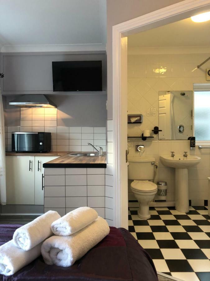 Amber Hill Bed & Breakfast Galway Eksteriør bilde